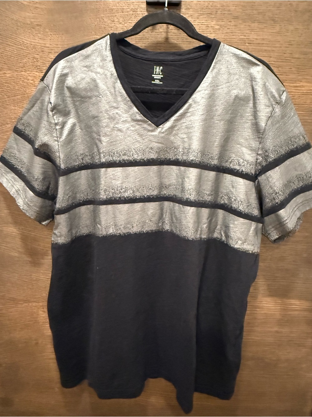 INC International Concepts Men's V-Neck Short Sleeve Tee in Black and Silver